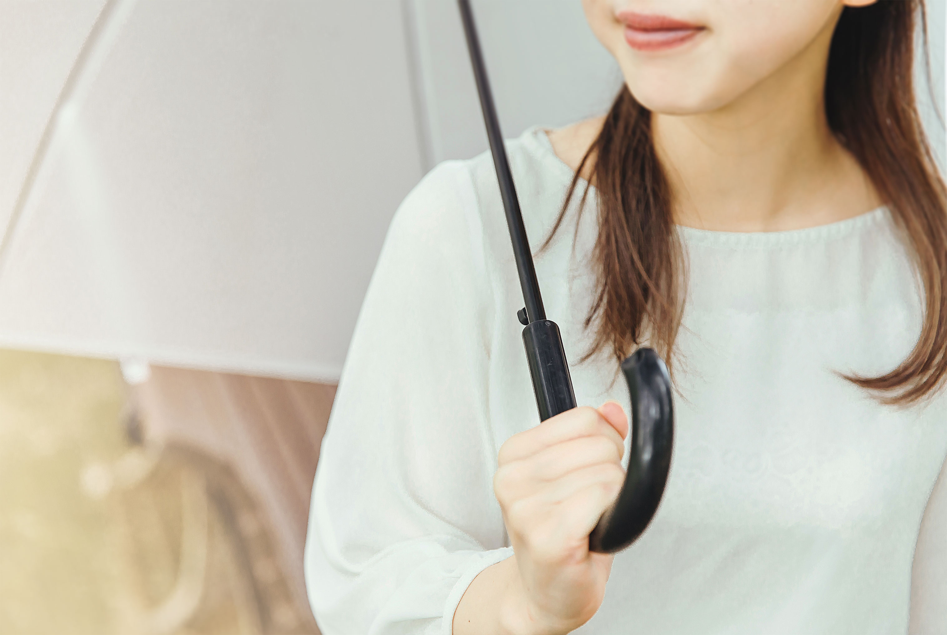 【錯誤相関】「私は雨女」も「AB型は変わり者」も根拠なし。無関係のものどうしを関連づけてしまうわけ