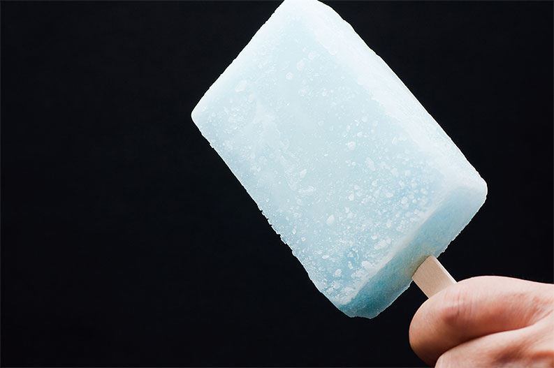 【霜】アイスキャンディーにつく霜も雪と同じ結晶である