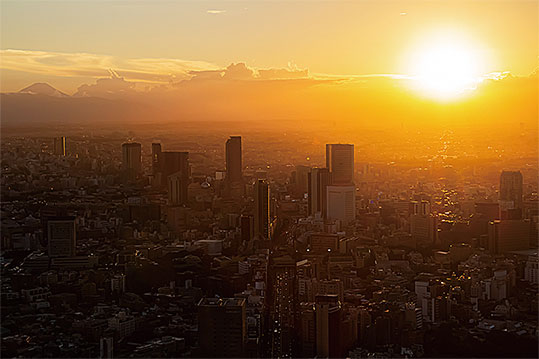 【観天望気】「きれいな夕焼けの翌日は晴れ」はほんとうか？