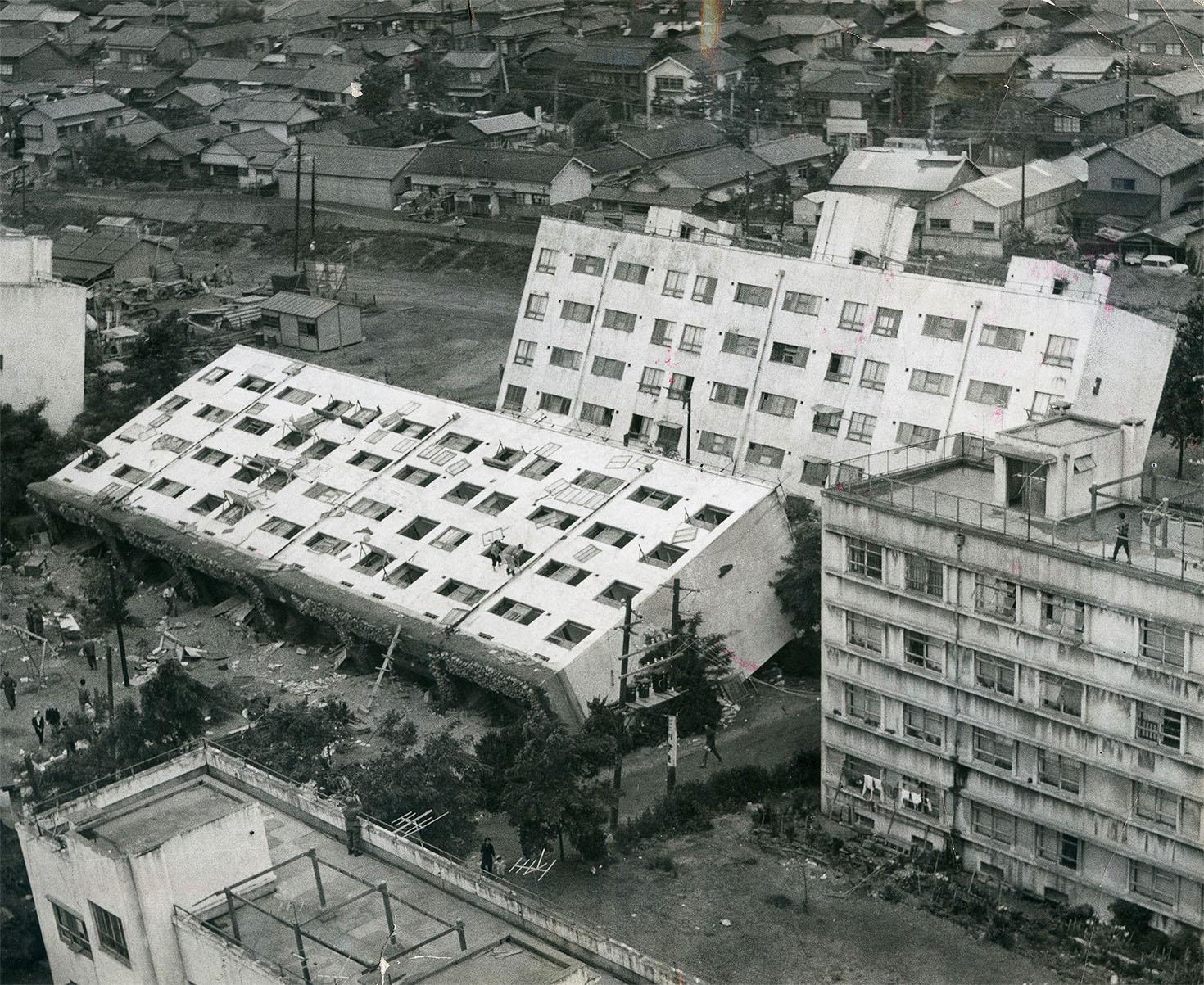 【液状化】名古屋で懸念される広域の液状化。ゆれのあと，急に地面から水が噴きだしはじめる